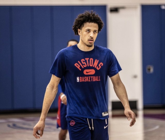 每个人或多 每个人或多