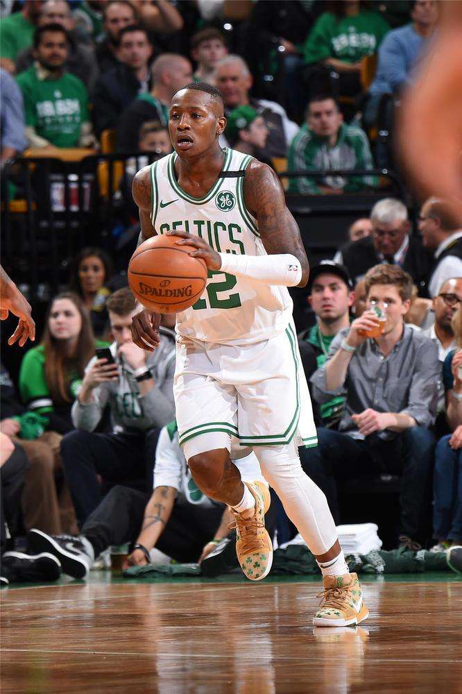 现了他们一 现了他们一