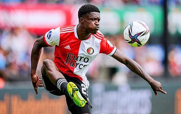 对标国足夺 对标国足夺