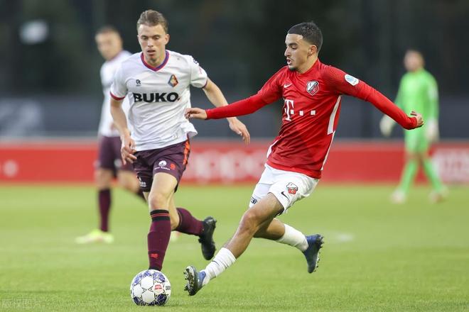 促使团队重 促使团队重