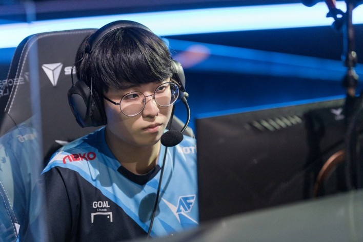 足球皇帝 足球皇帝