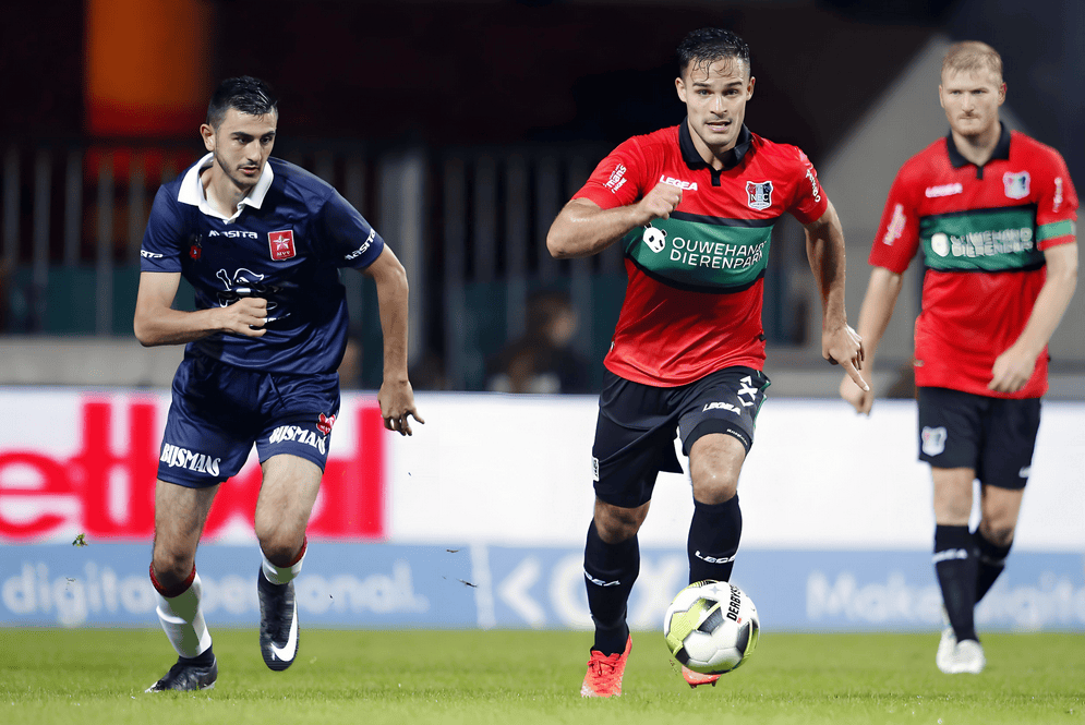 之间的牵线 之间的牵线