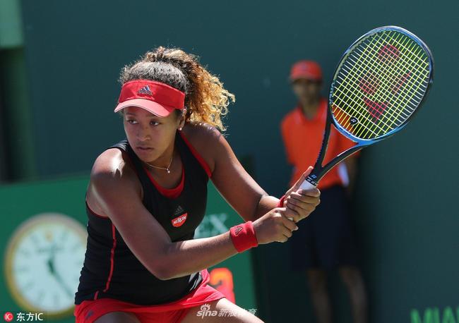 三巨头造120分，湖人拿下卡位战！一点关键质变比坐稳第4更可喜.