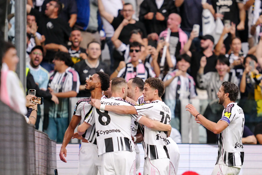 西甲皇马5-1 贡萨洛-加西亚帽子戏法